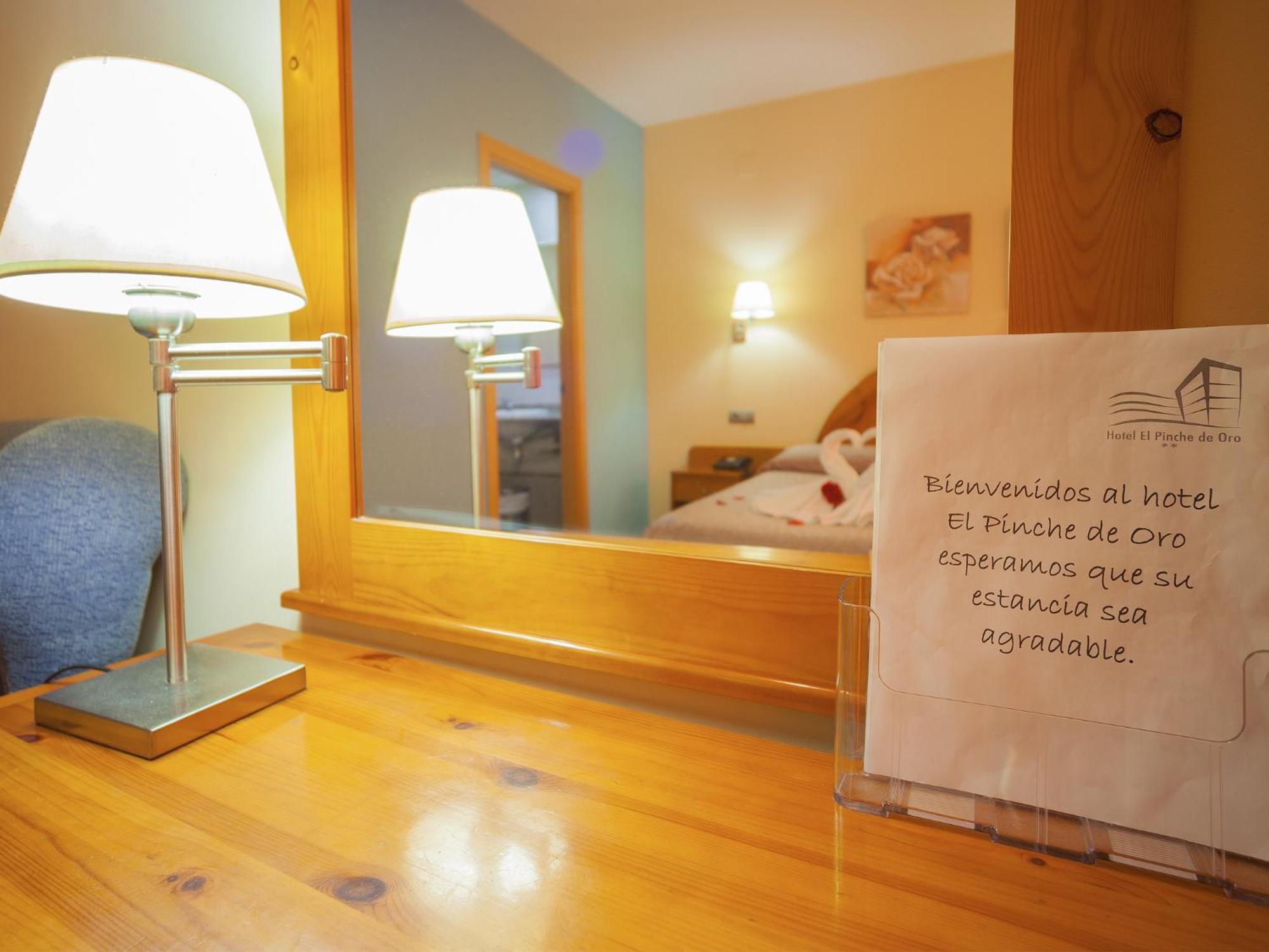 El Pinche De Oro Hotel Benicarlo Room photo