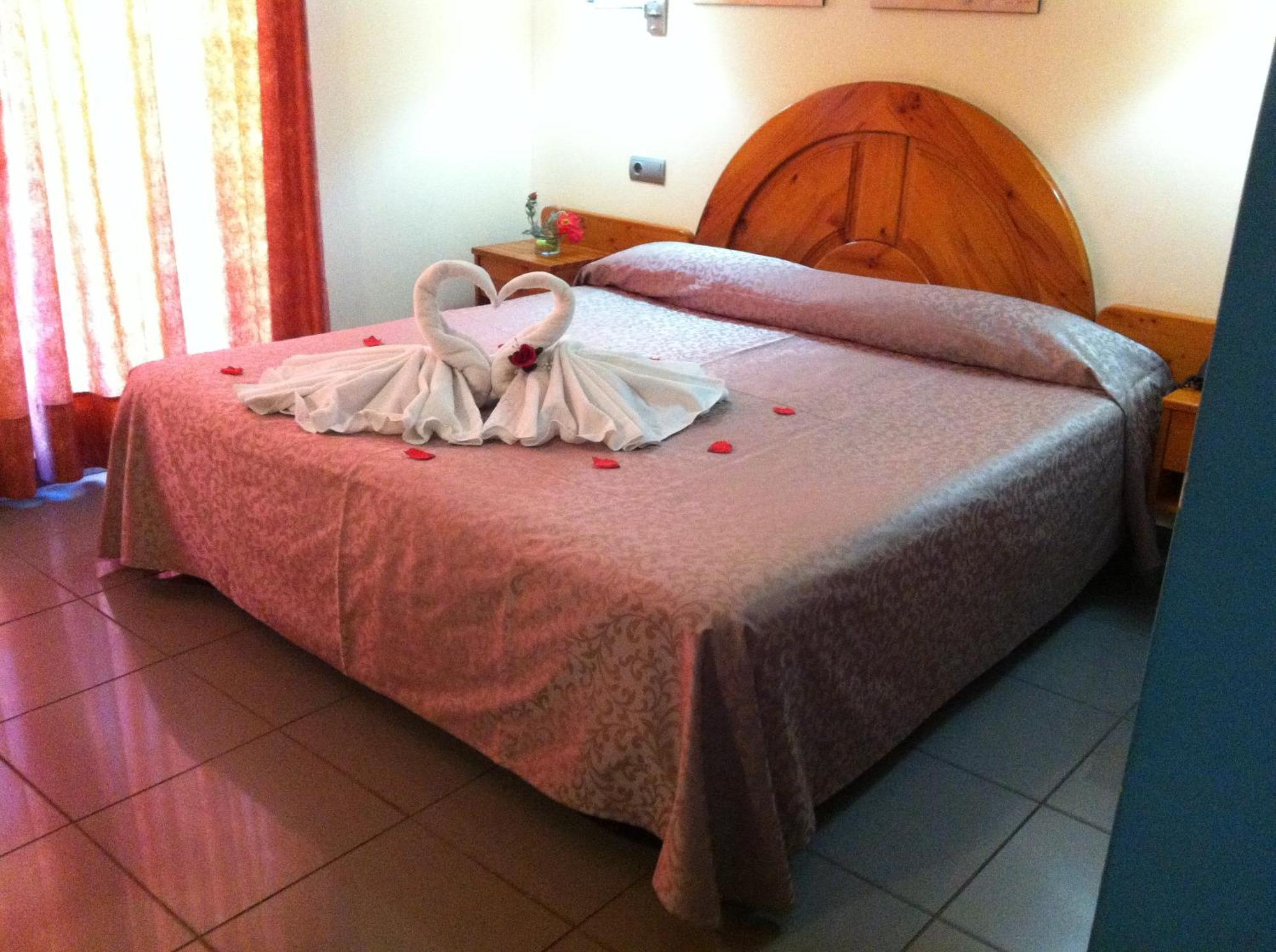 El Pinche De Oro Hotel Benicarlo Room photo